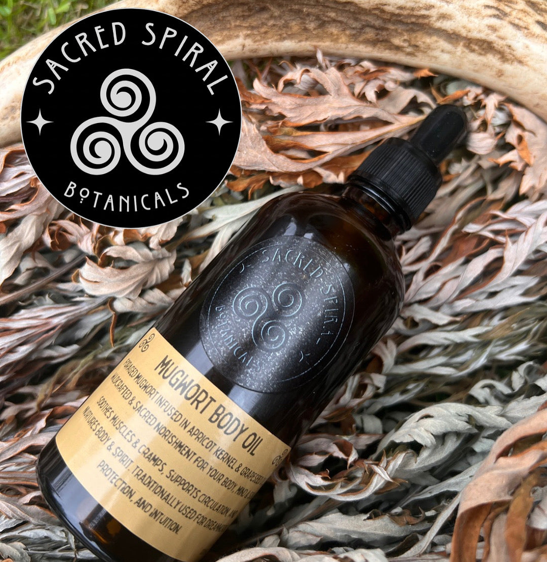 Mugwort body oil